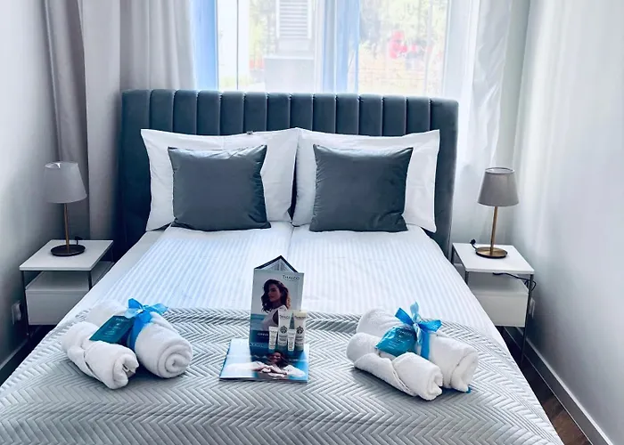 White Glove Prestige Nowe Zatorze 公寓 *