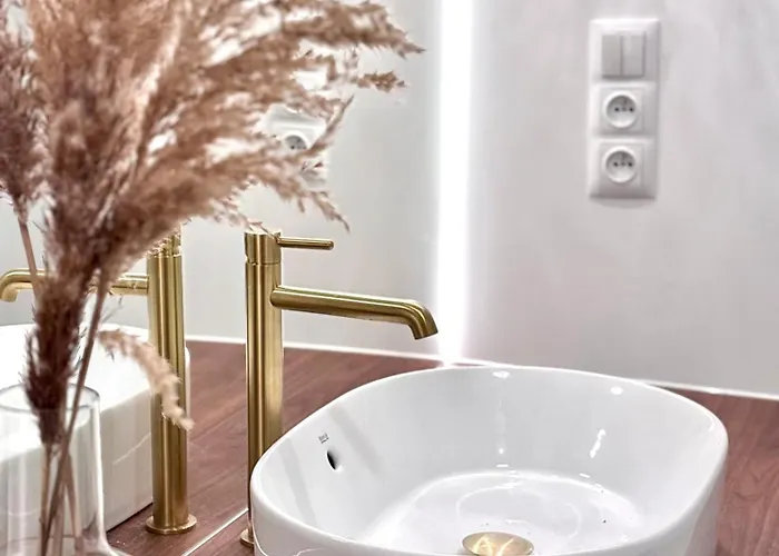 White Glove Prestige Nowe Zatorze 公寓